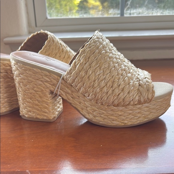Stylish Universal Thread Tan Espadrille Shoes - Picture 4 of 5